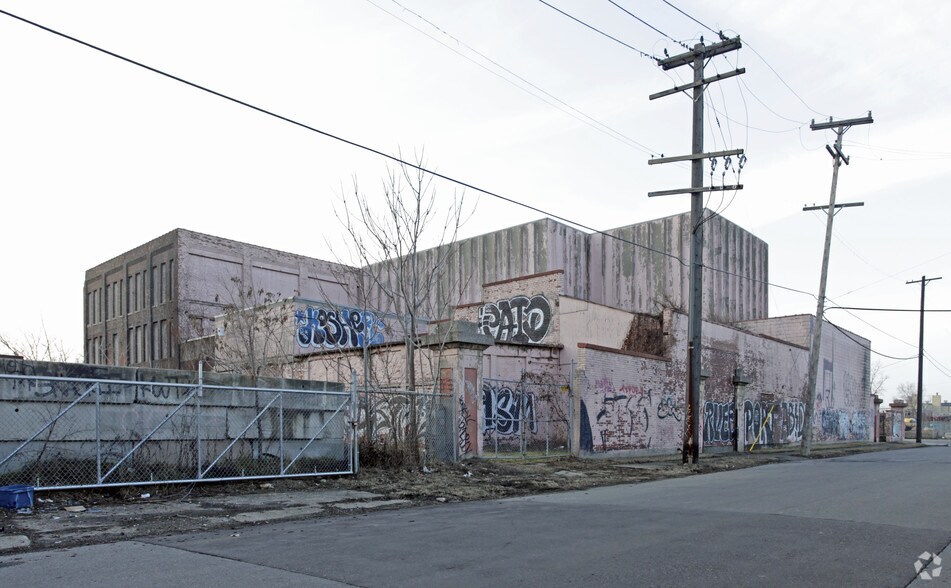 1400 Trombly St, Detroit, MI à vendre - Photo du bâtiment - Image 2 de 4