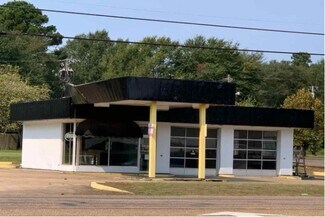 Plus de détails pour 1201 N Louise St, Queen City, TX - Commerce de détail à vendre