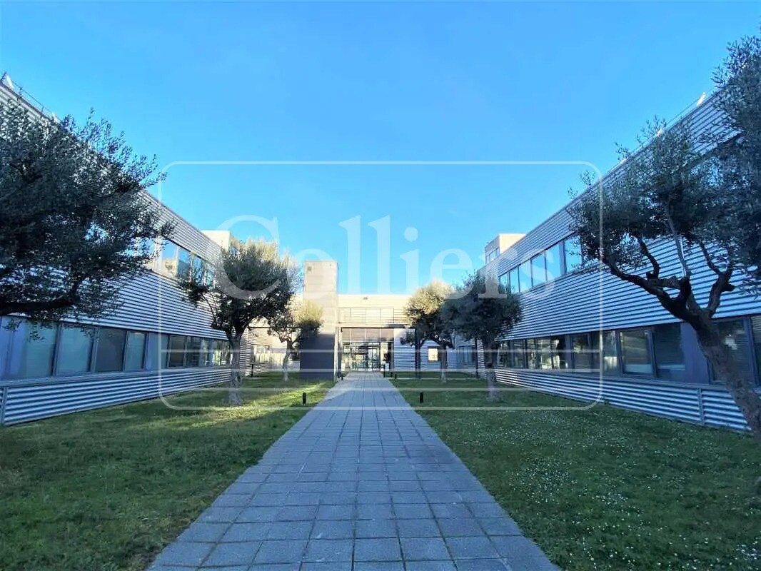 Bureau dans Marseille à louer Photo du bâtiment- Image 1 de 9
