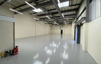 High St, Redbourn for lease Interior Photo- Image 2 of 2
