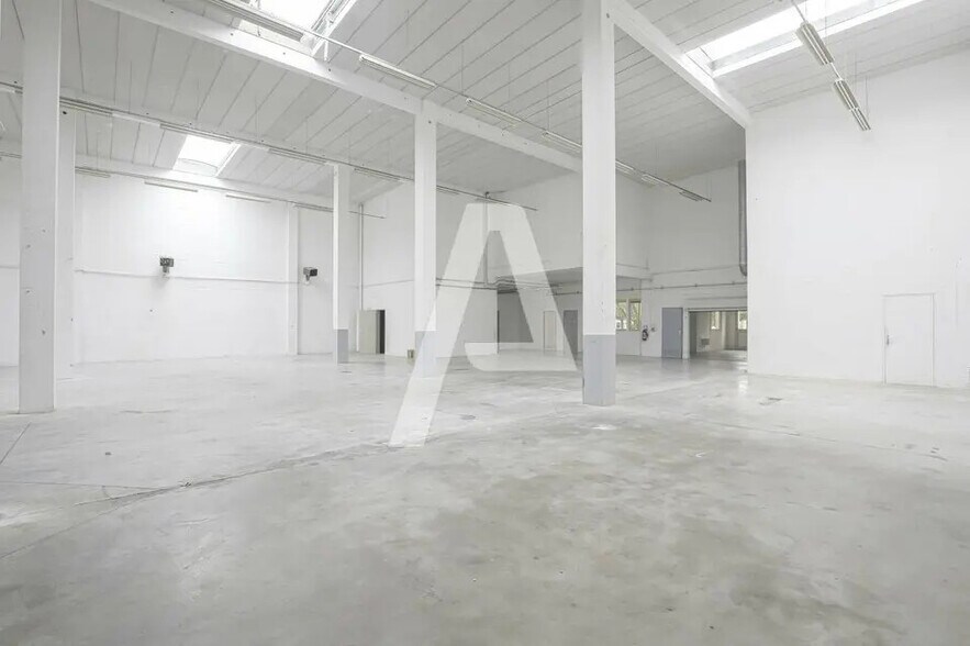 Flex dans Émerainville à louer - Photo intérieure - Image 2 de 5