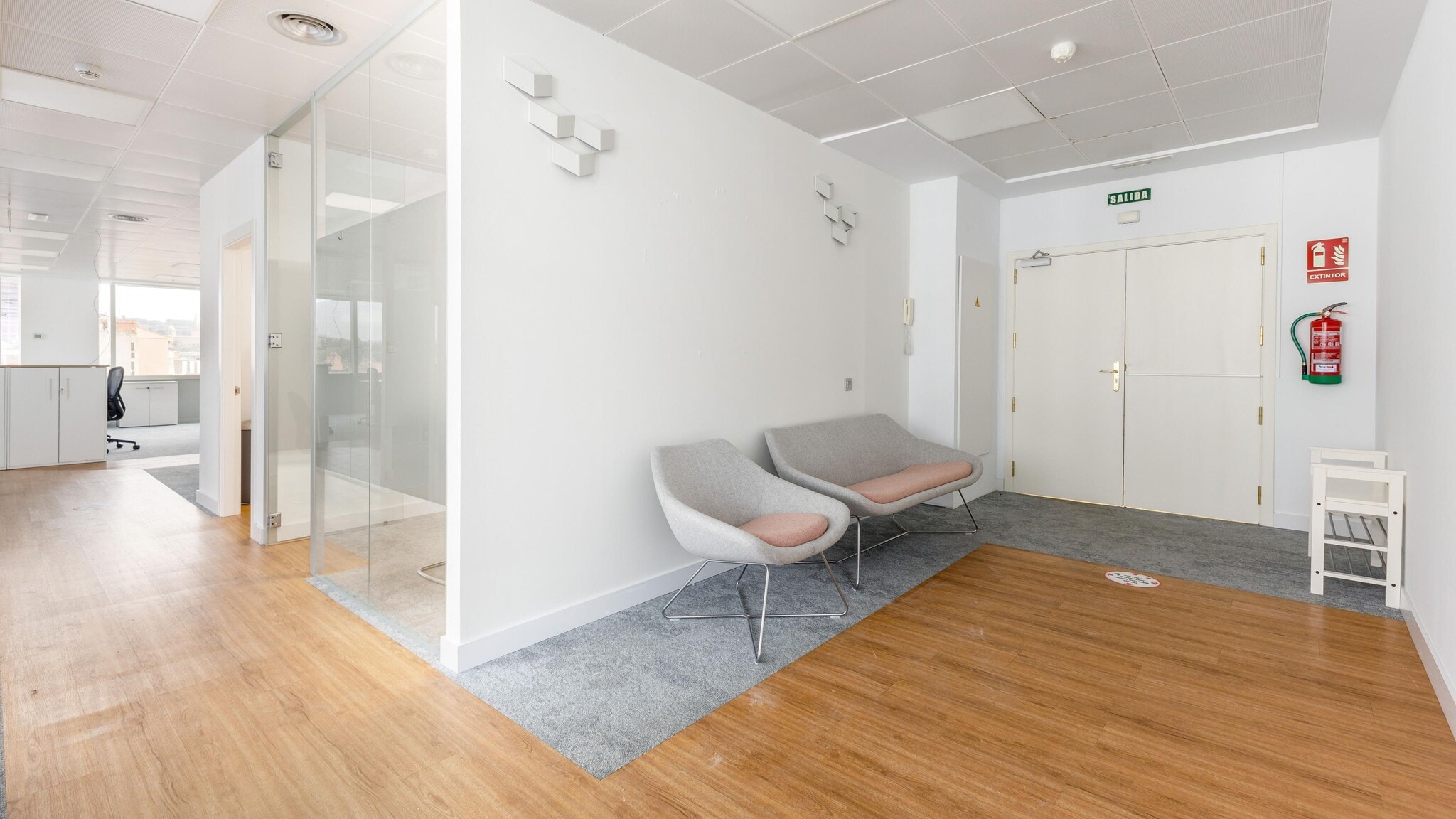 Carrer de Tarragona, 141, Barcelona, Barcelona for lease Interior Photo- Image 1 of 18