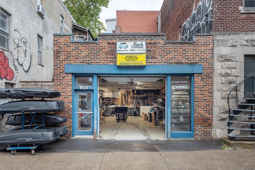 1258 Av Laurier E, Montréal, QC for sale - Building Photo - Image 1 of 1