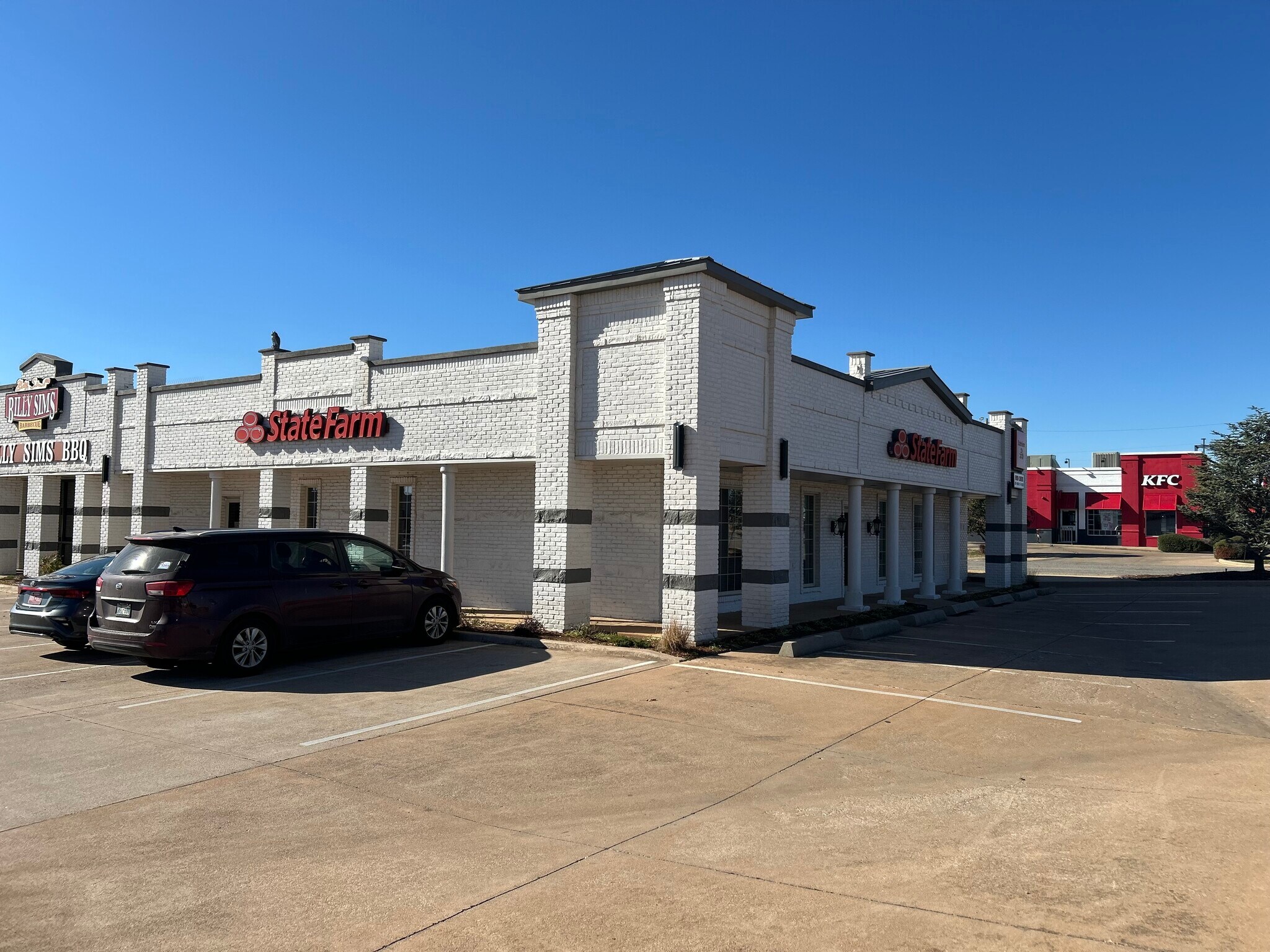 4404 NW Cache Rd, Lawton, OK for lease Primary Photo- Image 1 of 13