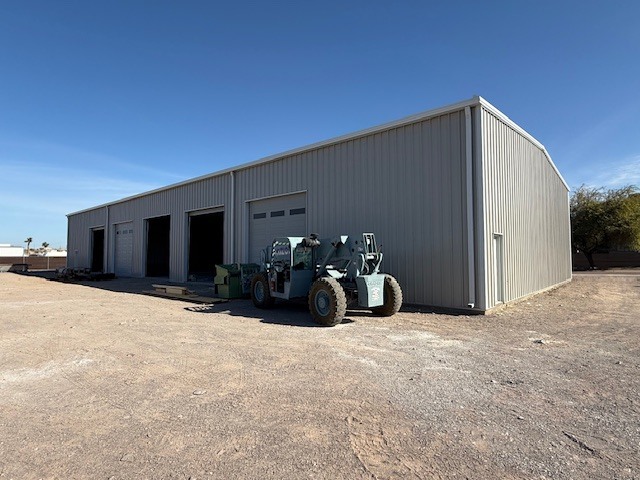 4151 S Lynn Dr, Fort Mohave, AZ à vendre - Photo du bâtiment - Image 3 de 8