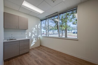 4401 Coit Rd, Frisco, TX à louer Photo intérieure- Image 2 de 4