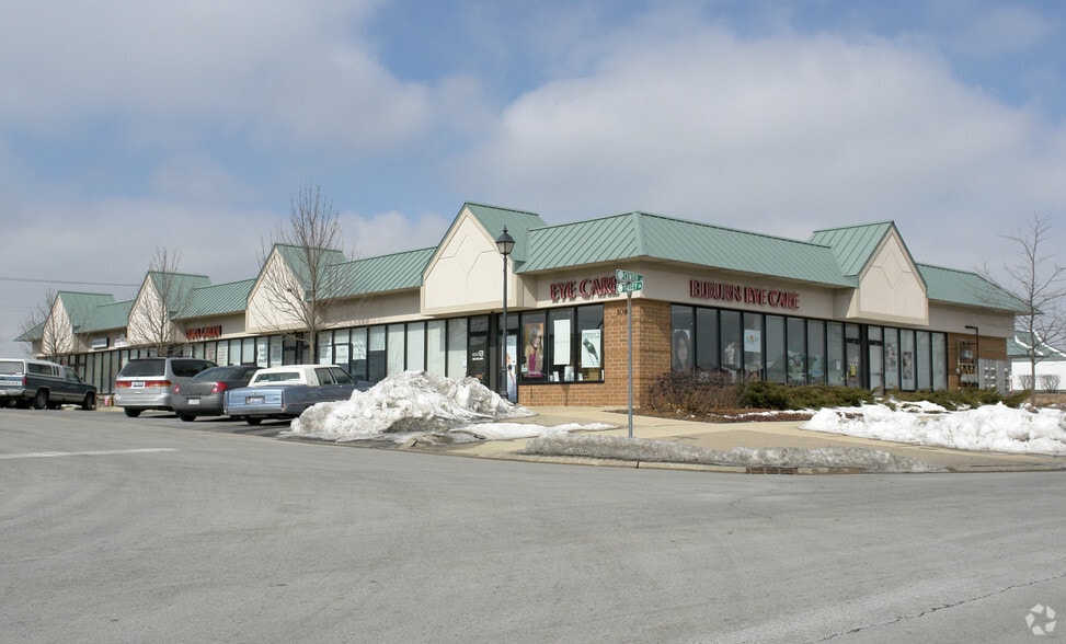 108 Valley Dr, Elburn, IL for lease - Primary Photo - Image 1 of 31