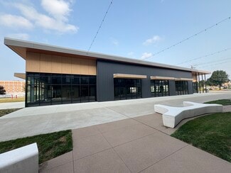 Plus de détails pour 725 2nd St, Columbus, IN - Commerce de détail à louer