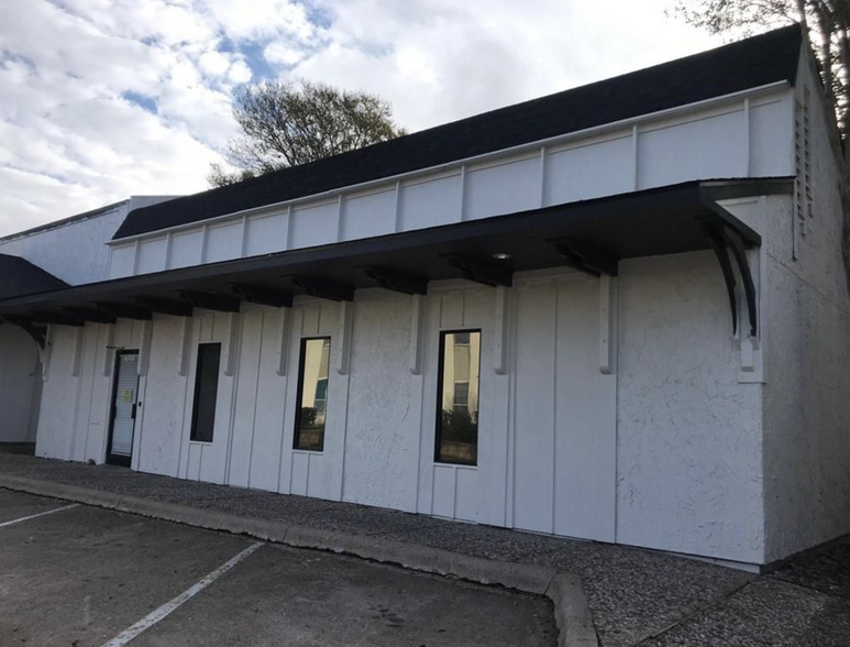 707 Texas Ave, College Station, TX for lease - Building Photo - Image 3 of 5