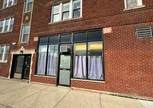 2354 N Saint Louis Ave, Chicago, IL for lease Interior Photo- Image 1 of 2