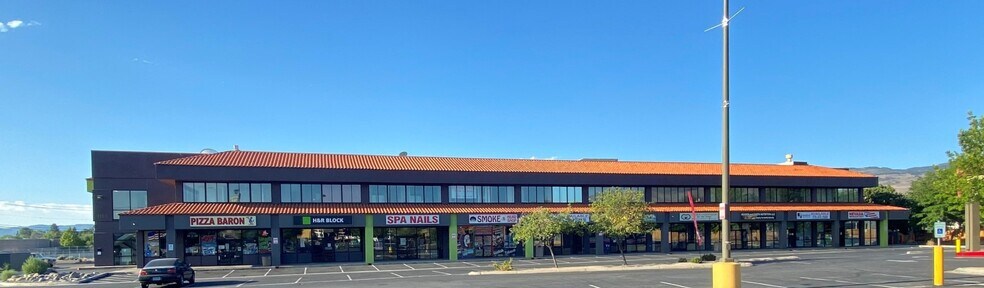 1155 W 4th St, Reno, NV à louer - Photo du bâtiment - Image 3 de 5