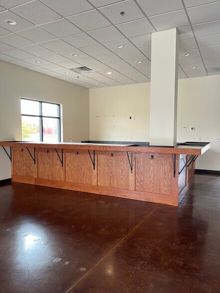 1501-1645 W 3rd St, Bloomington, IN à louer - Photo intérieure - Image 2 de 11