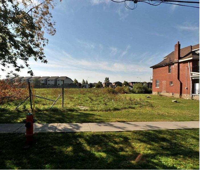 9089 Airport Rd, Hamilton, ON for sale Primary Photo- Image 1 of 1