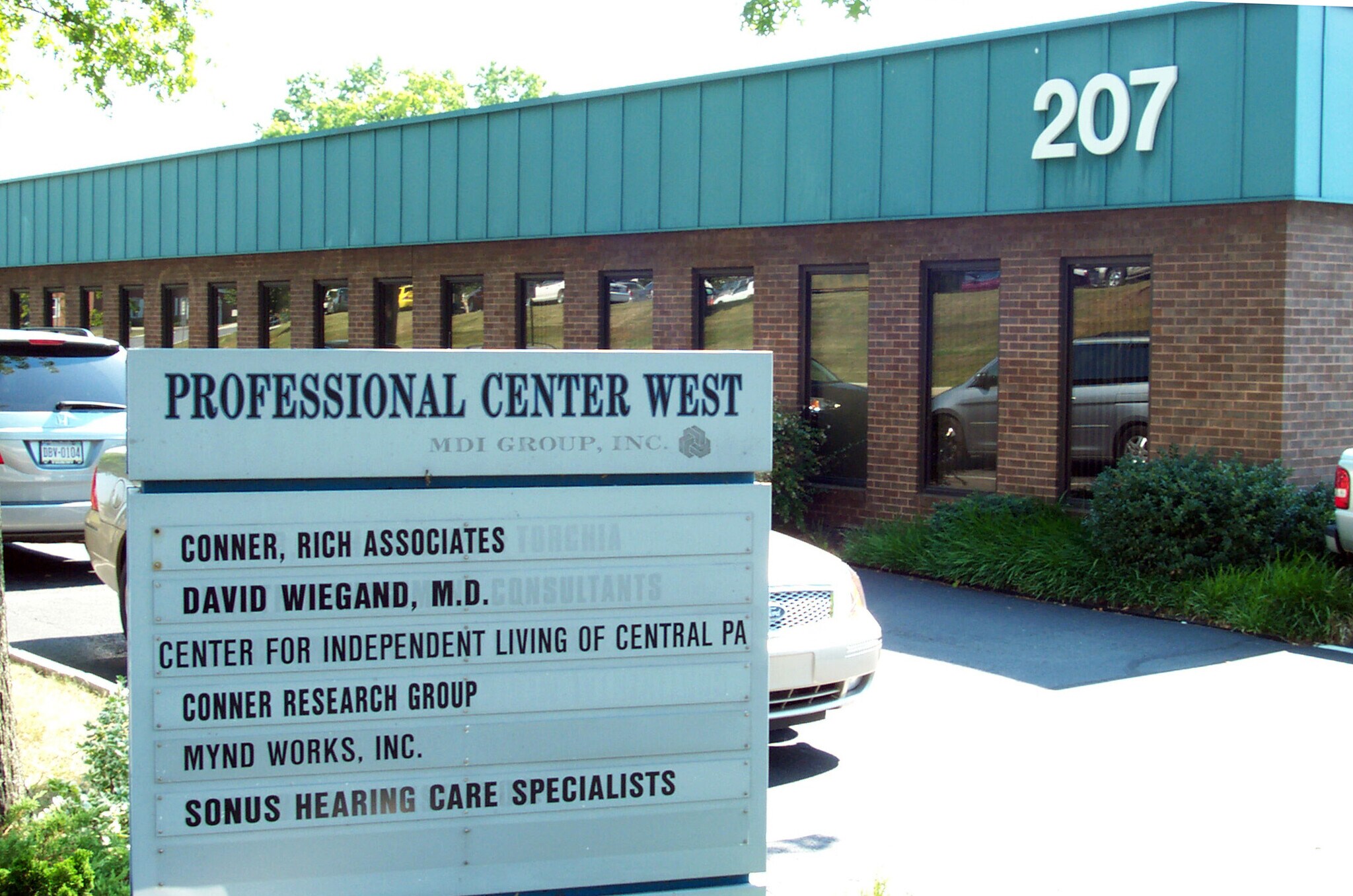 207 House Ave, Camp Hill, PA à vendre Photo du bâtiment- Image 1 de 2