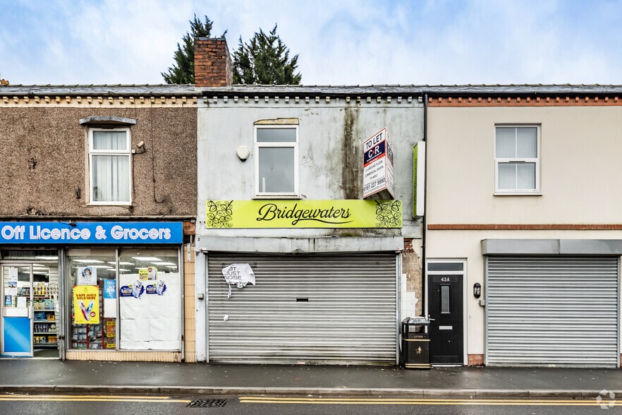 41 St Helens Rd, Leigh for lease - Primary Photo - Image 1 of 2