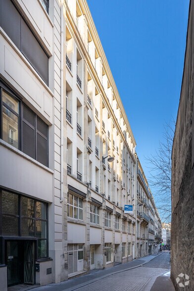 3 B Rue Taylor, Paris à louer - Photo du bâtiment - Image 2 de 33