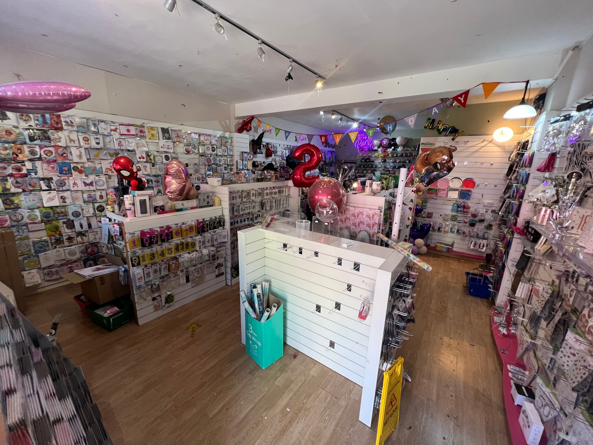 3 The Dells, Bishop's Stortford for lease Interior Photo- Image 1 of 1