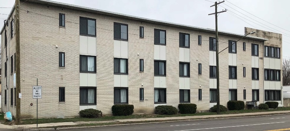 6232 Cadieux Rd, Detroit, MI for sale - Primary Photo - Image 1 of 1