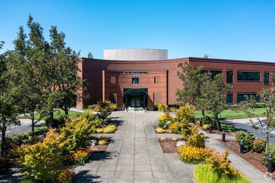 16703 SE McGillivray Blvd, Vancouver, WA à louer - Photo du bâtiment - Image 3 de 9