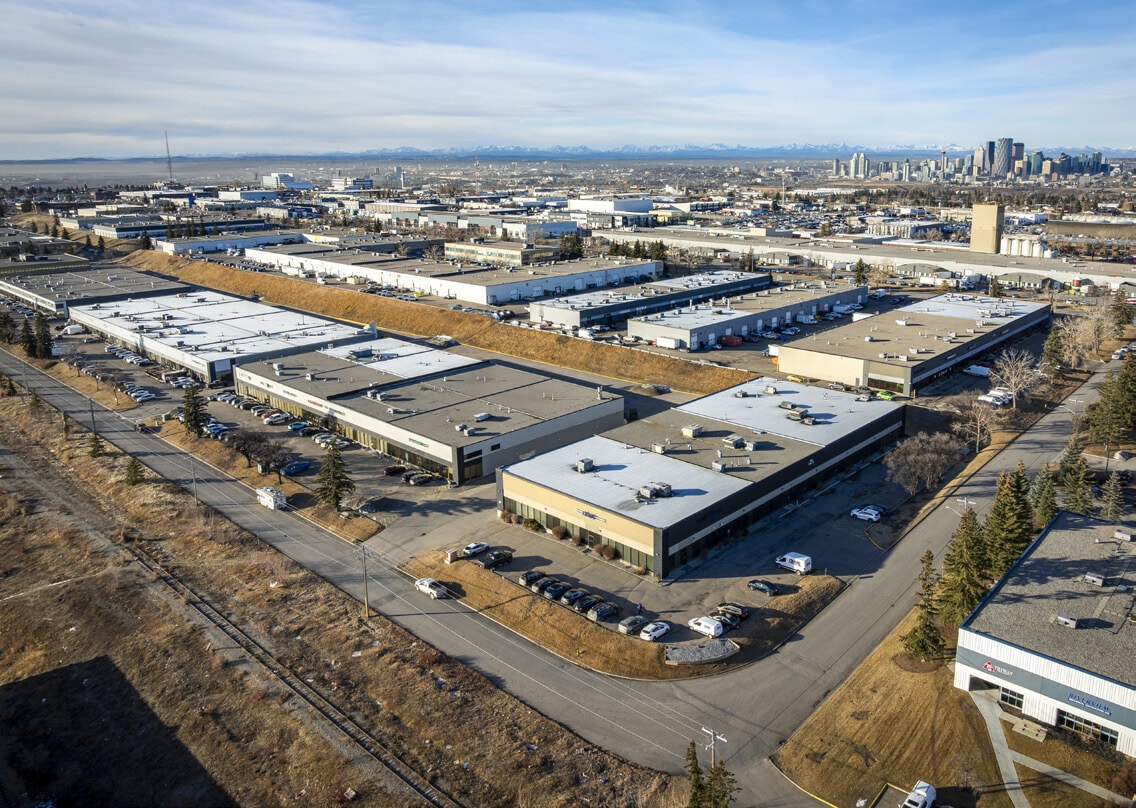 920 28th St NE, Calgary, AB for lease Aerial- Image 1 of 9