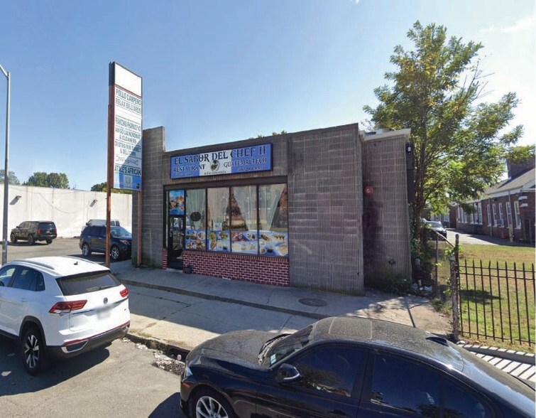 46-50 Fulton Ave, Hempstead, NY à vendre - Photo du bâtiment - Image 3 de 13