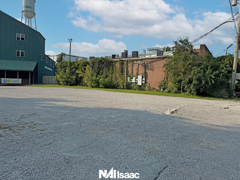 230 N Gratz St, Midway, KY for sale - Building Photo - Image 3 of 22