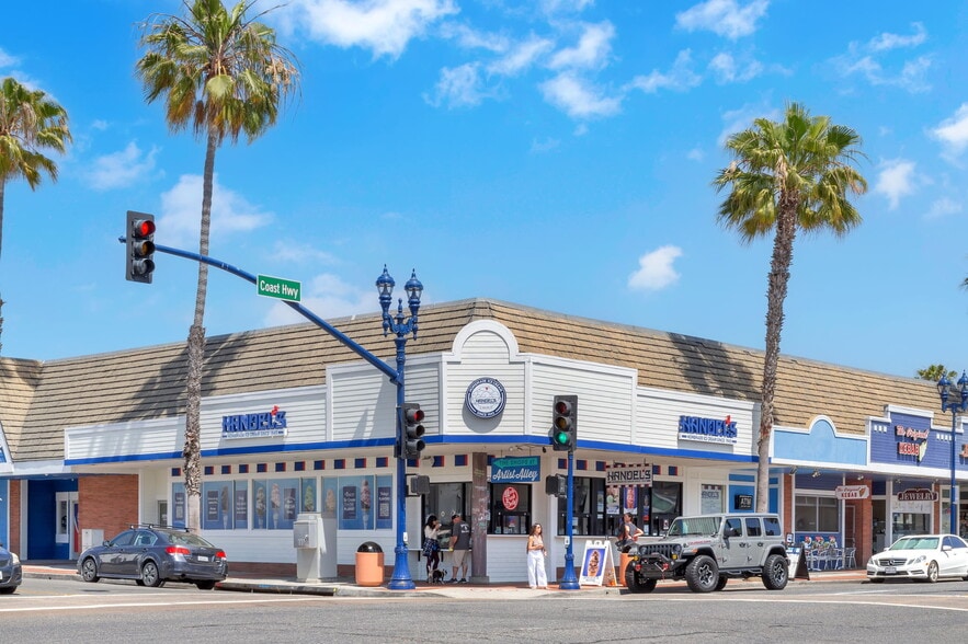 210-216 N Coast Hwy, Oceanside, CA for lease - Building Photo - Image 2 of 30