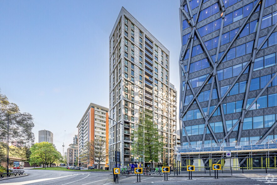 North Wharf Rd, London for lease - Building Photo - Image 2 of 2