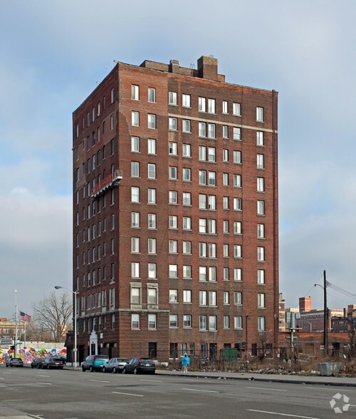3444 2nd Ave, Detroit, MI for lease - Primary Photo - Image 1 of 22