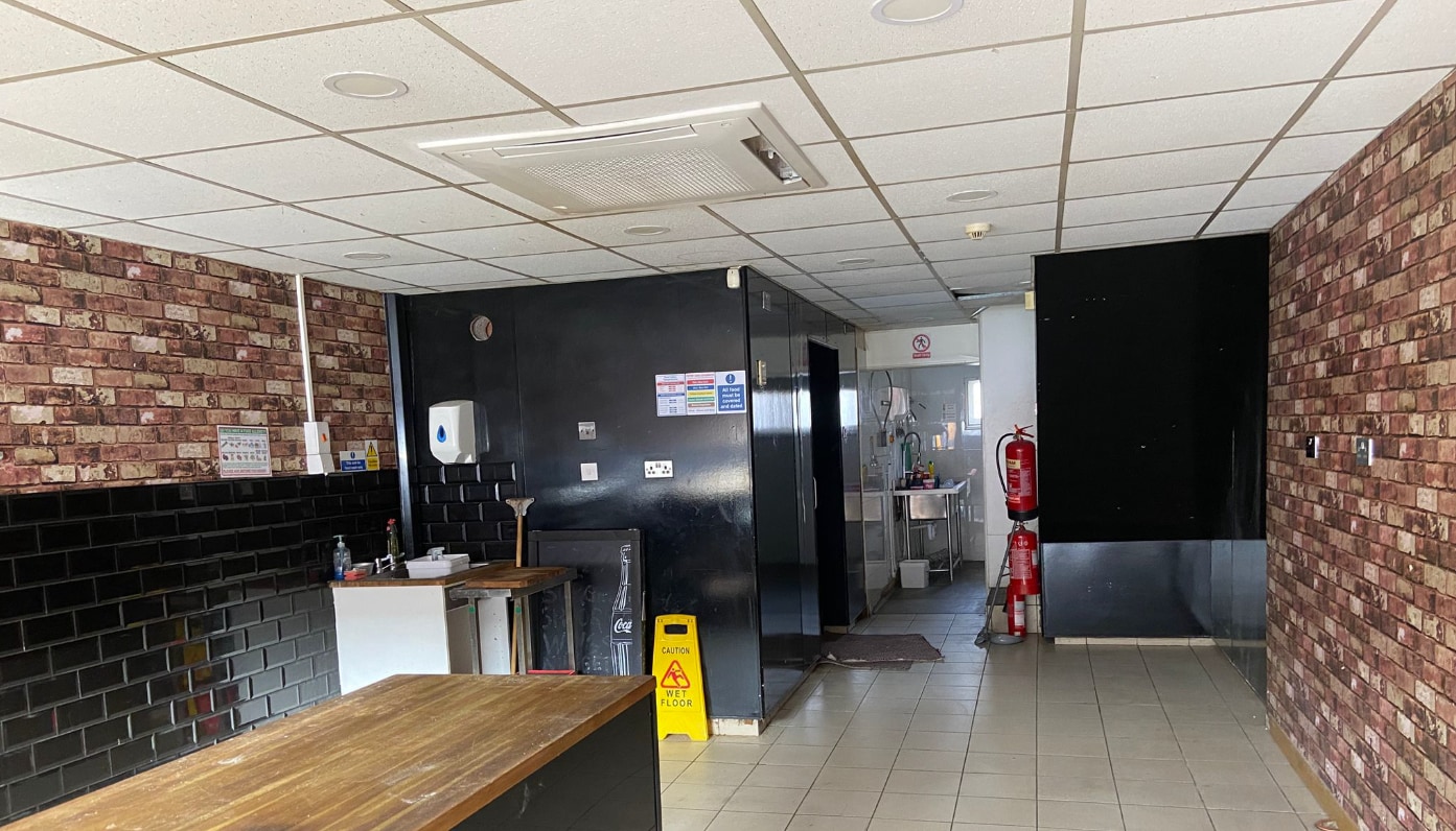 27 St Leonards Rd, Northampton for lease Interior Photo- Image 1 of 1