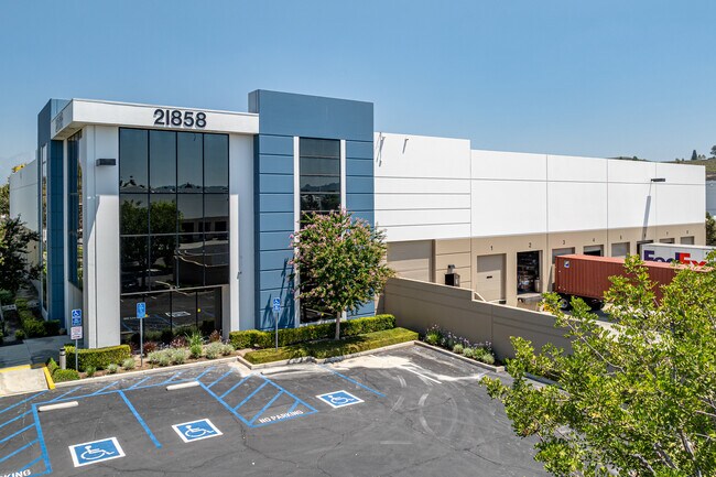 Plus de détails pour 21858 Garcia Ln, City of Industry, CA - Bureau à louer