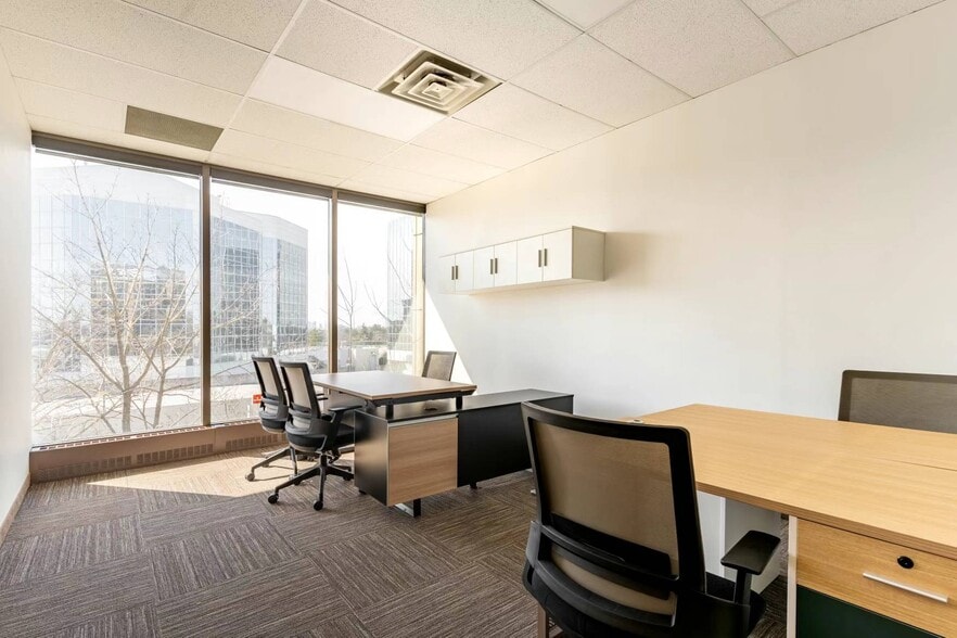 205 Placer Ct, Toronto, ON for lease - Interior Photo - Image 2 of 14