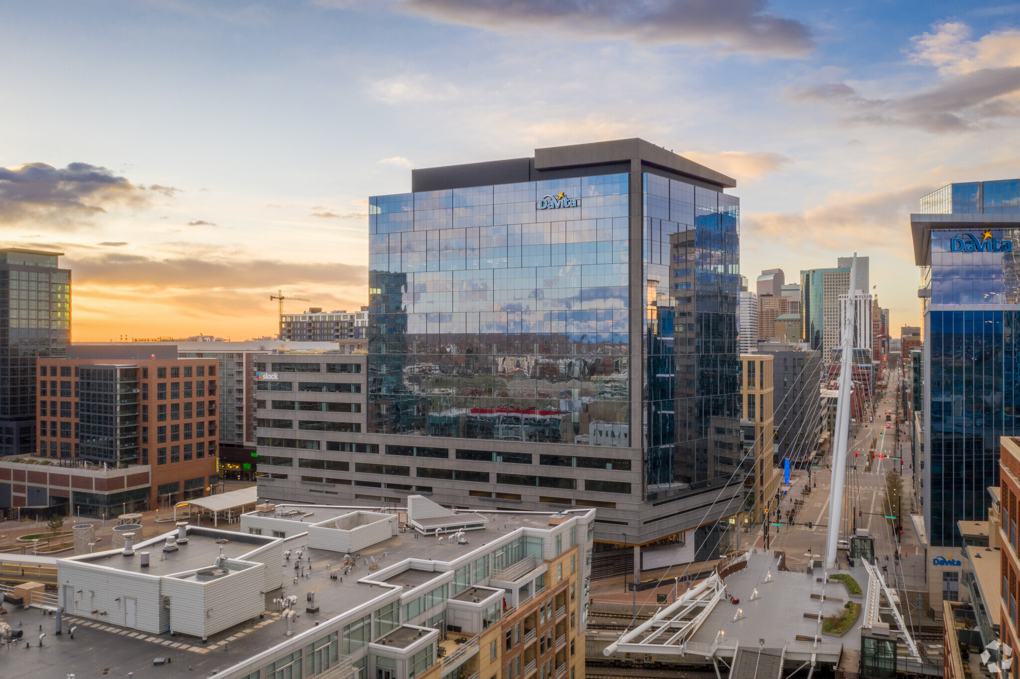 2001 16th St, Denver, CO for lease Primary Photo- Image 1 of 9