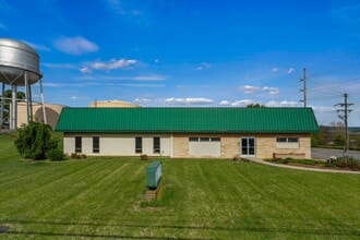 13963 Timber Way, Timberville, VA for lease Interior Photo- Image 2 of 54