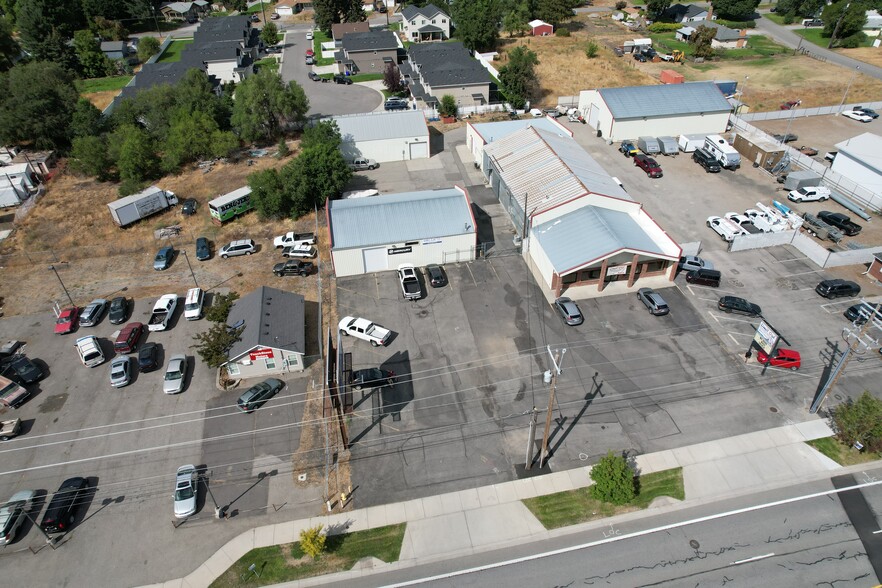 17809 E Appleway Ave, Spokane Valley, WA à louer - Photo du bâtiment - Image 2 de 3