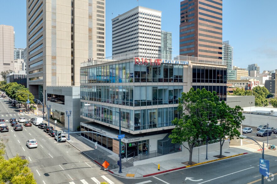 303 A St, San Diego, CA à louer - Photo principale - Image 1 de 8