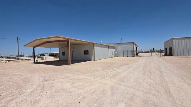 More details for 5904 N County Road 1150, Midland, TX - Industrial for Lease