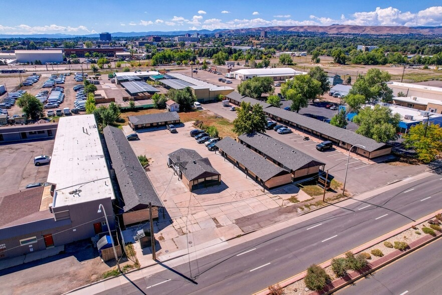 11090 W Colfax Ave, Lakewood, CO for sale - Primary Photo - Image 1 of 18