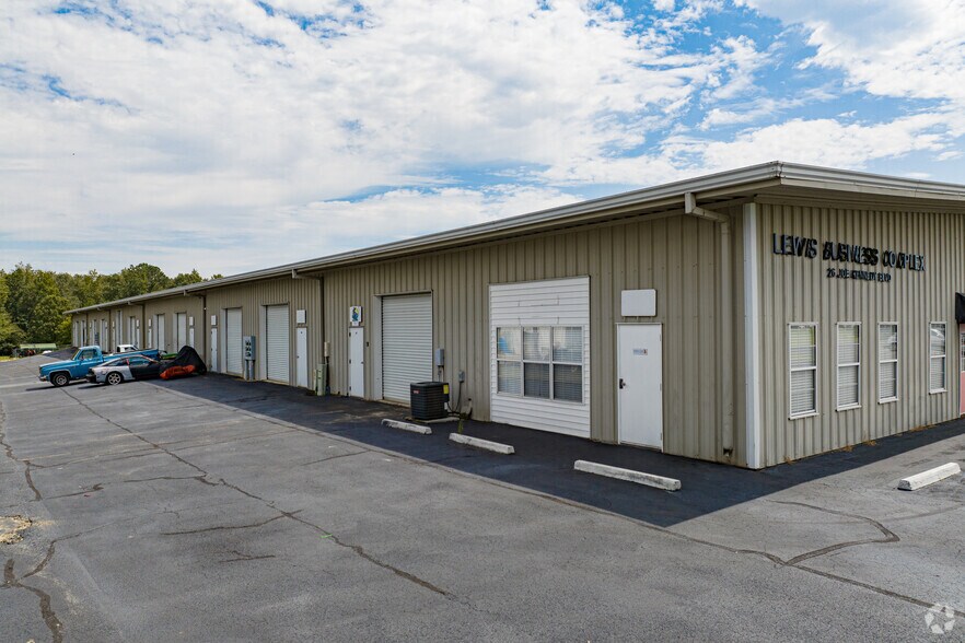24 Joe Kennedy Blvd, Statesboro, GA à louer - Photo du bâtiment - Image 3 de 29