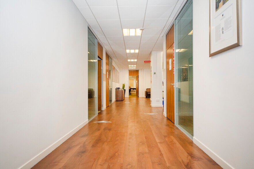 67-72 Regent Quay, Aberdeen à vendre - Photo du bâtiment - Image 3 de 9
