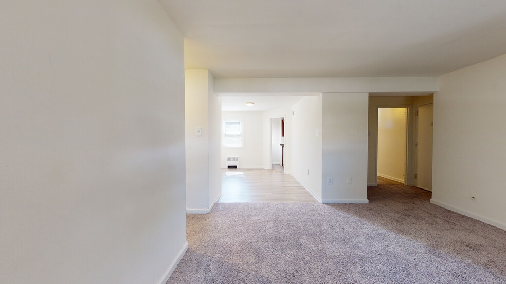 87-89 S State Rd, Upper Darby, PA à vendre - Numérisation 3D de Matterport - Image 2 de 27