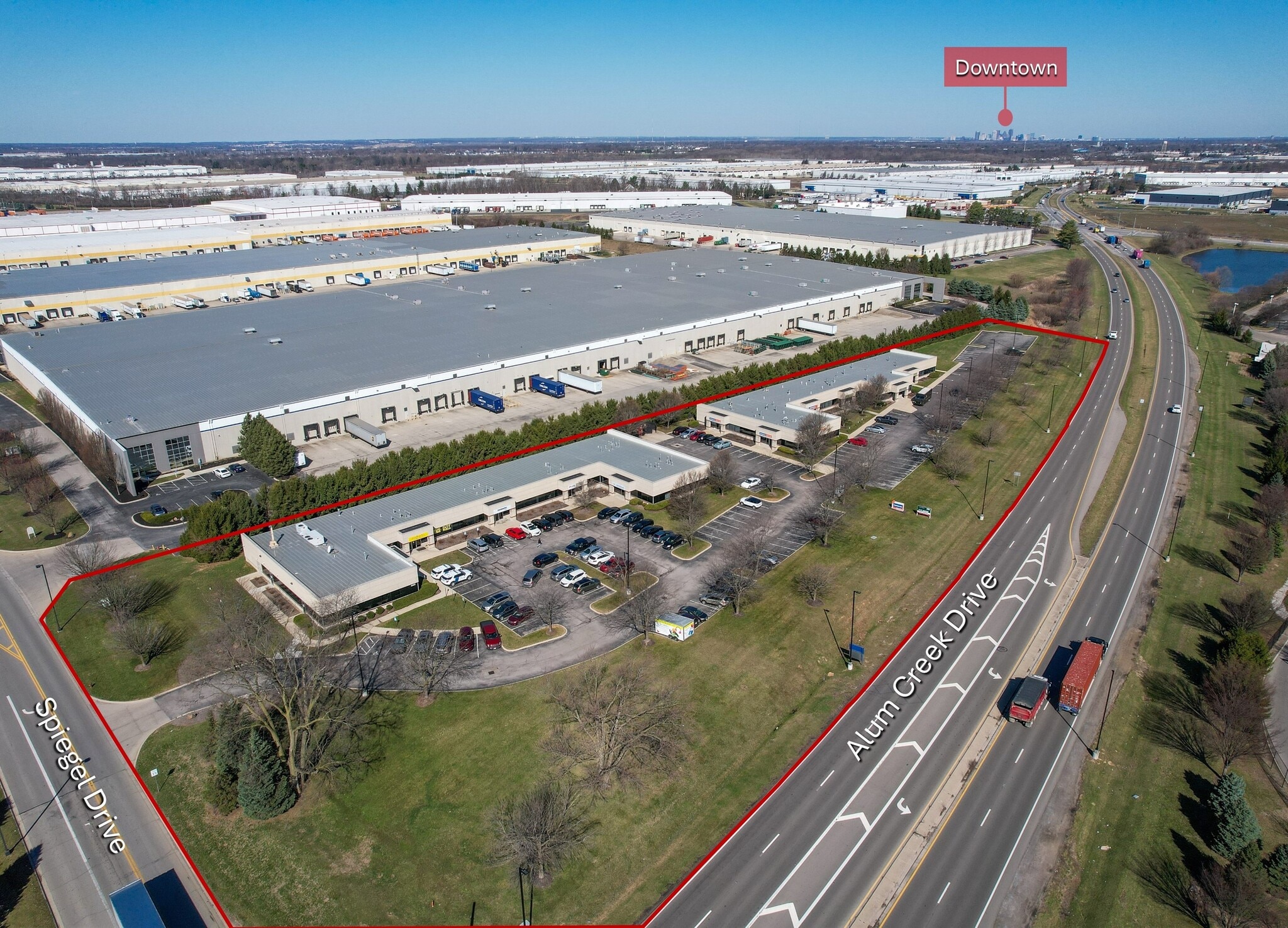 6425-6431 Alum Creek Dr, Groveport, OH à louer Photo principale- Image 1 de 12