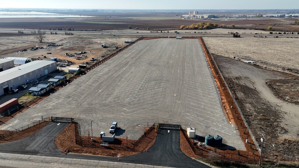 3243 Rancho Rd, Marysville, CA à vendre - Photo du bâtiment - Image 2 de 9