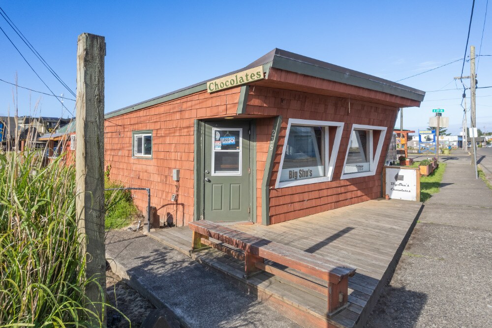 235 Garibaldi Ave, Garibaldi, OR for sale Building Photo- Image 1 of 19