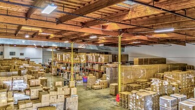 1111 E Watson Center Rd, Carson, CA à louer Photo intérieure- Image 2 de 5