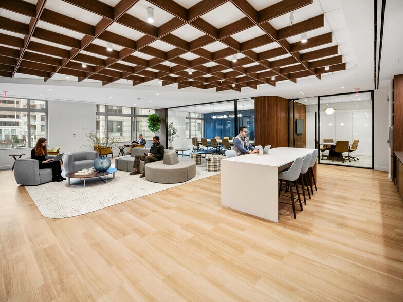 901 N Glebe Rd, Arlington, VA à louer - Photo intérieure - Image 3 de 11