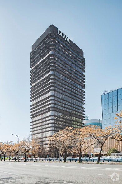 Paseo Castellana, 81, Madrid, Madrid à louer - Photo du bâtiment - Image 2 de 19
