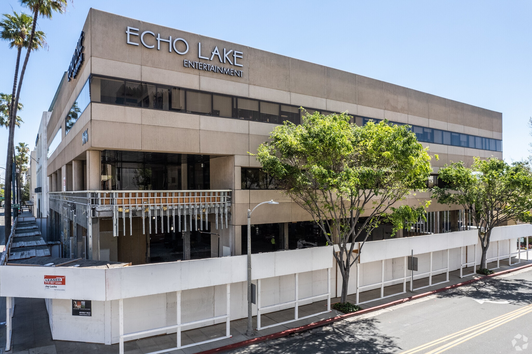 9680-9696 Wilshire Blvd, Beverly Hills, CA for lease Primary Photo- Image 1 of 8