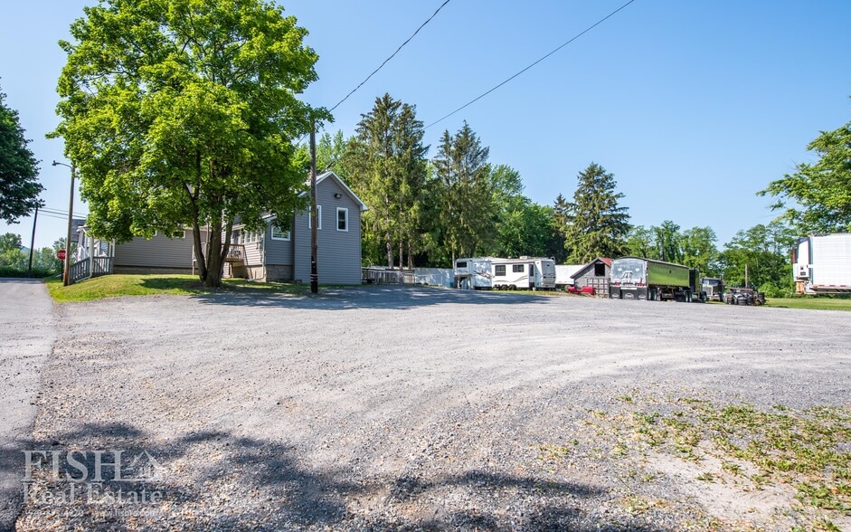 2093 Island Rd, Lock Haven, PA for sale - Building Photo - Image 2 of 33