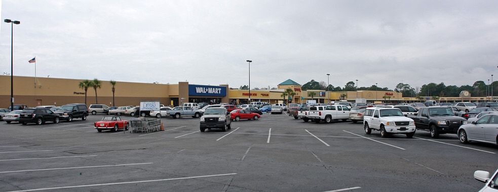 513-669 W 23rd St, Panama City, FL for lease - Primary Photo - Image 1 of 14